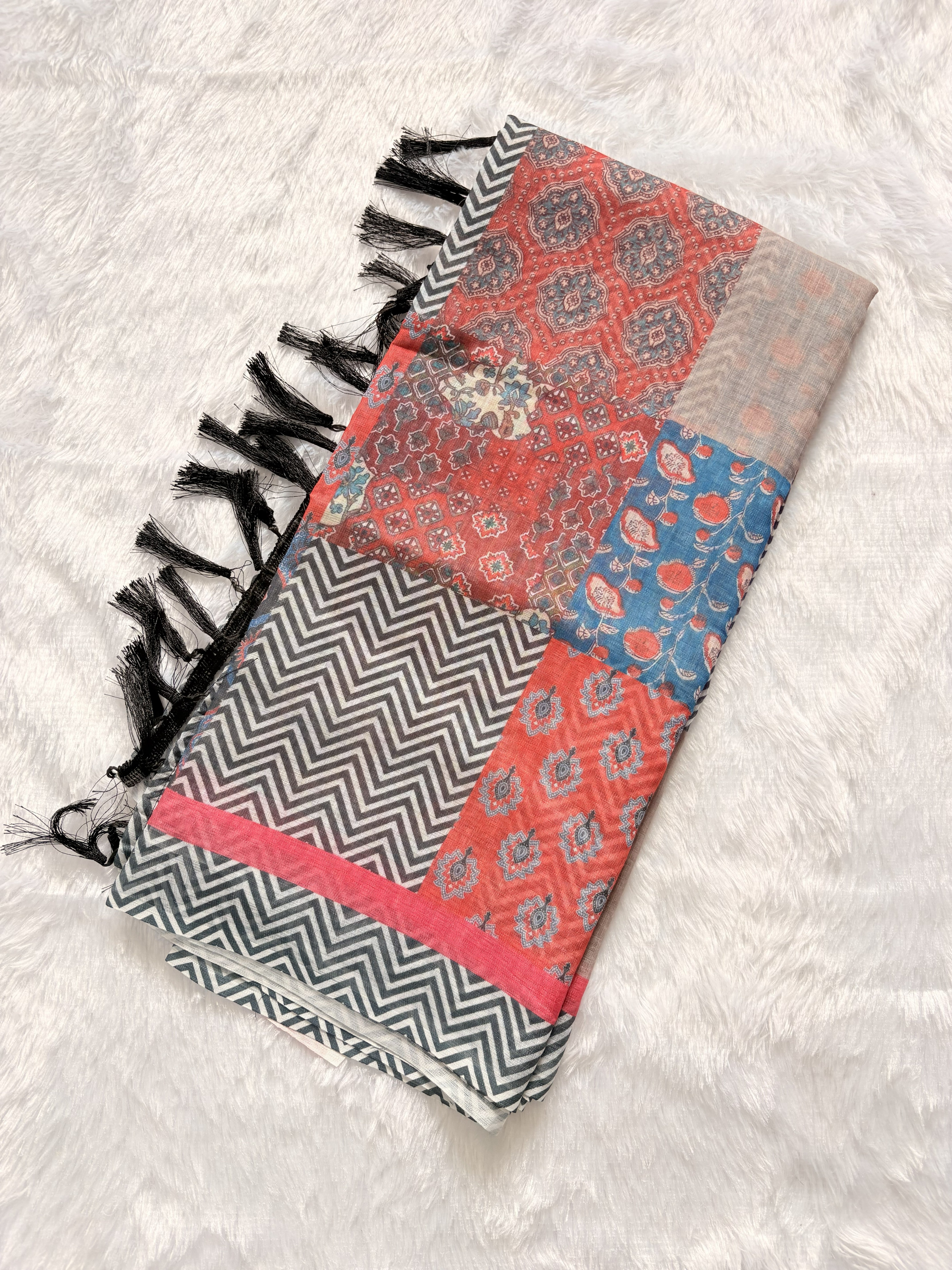 Nalinam Earthy Elegance – Premium Grey Brown Linen Cotton Saree with Geometric Pattern