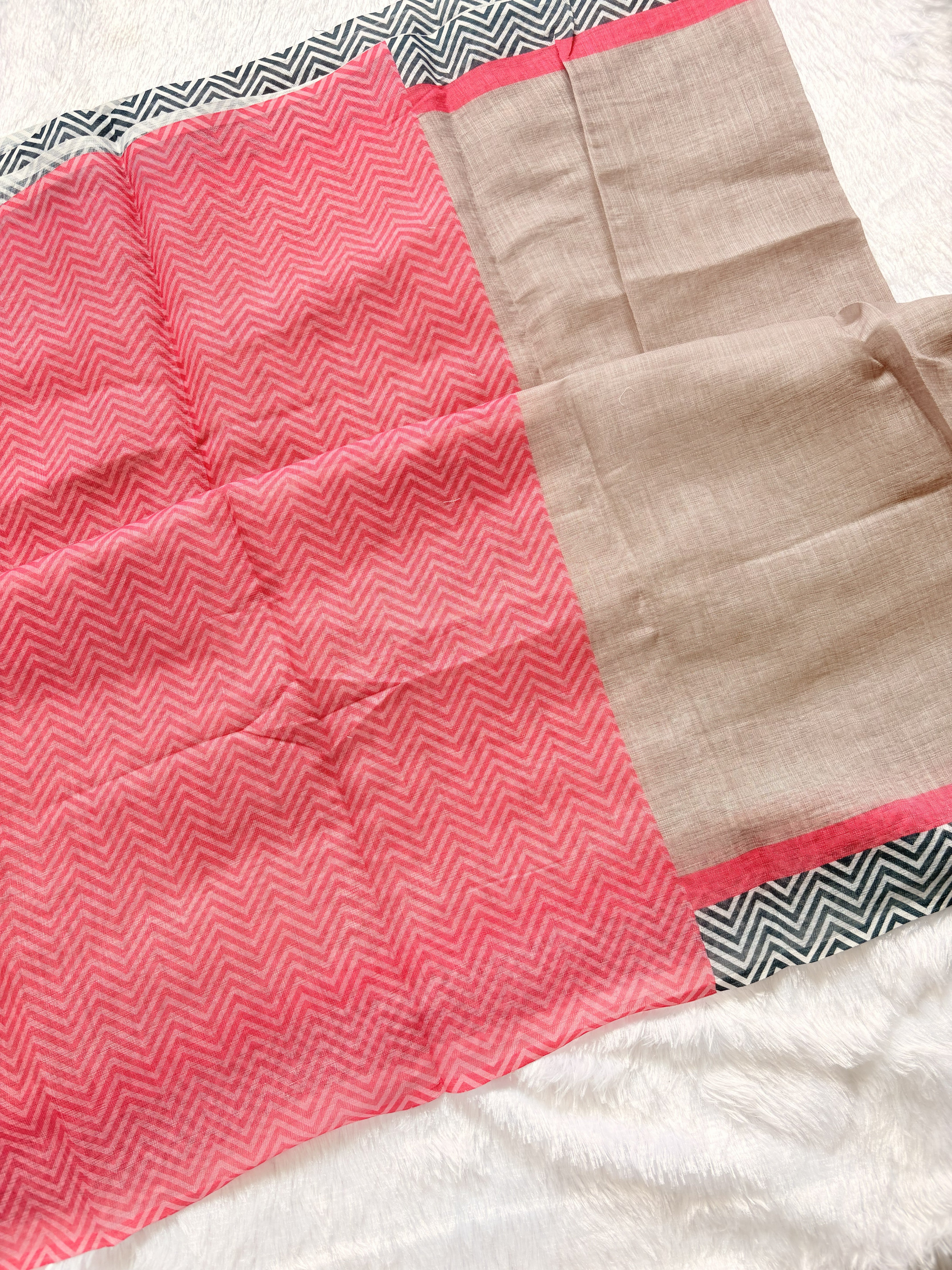 Nalinam Earthy Elegance – Premium Grey Brown Linen Cotton Saree with Geometric Pattern